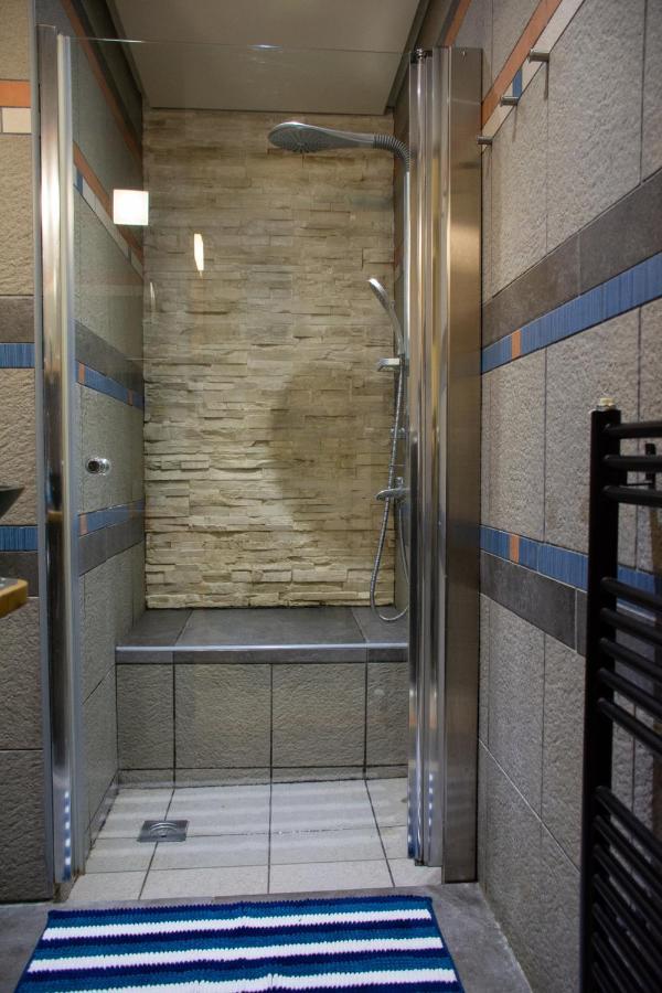 Handcrafted Unique Flat, 200M From The Acropolis Афины Экстерьер фото